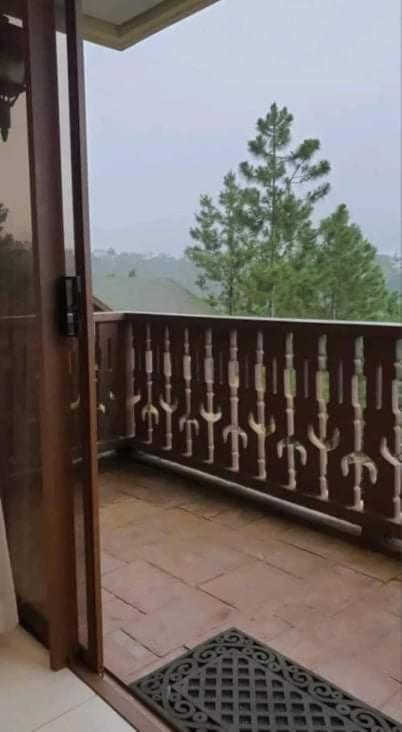 Carol Crosswinds Tagaytay Hotel Cavite City Exterior photo